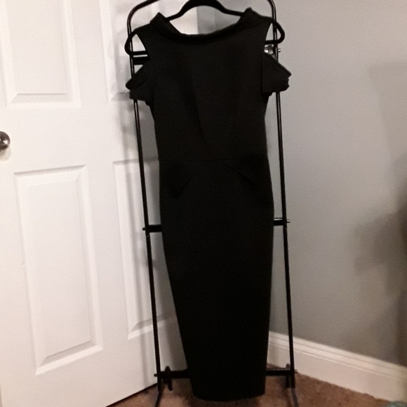 Black 60's style body-con wiggle dress - Picture 1 of 4